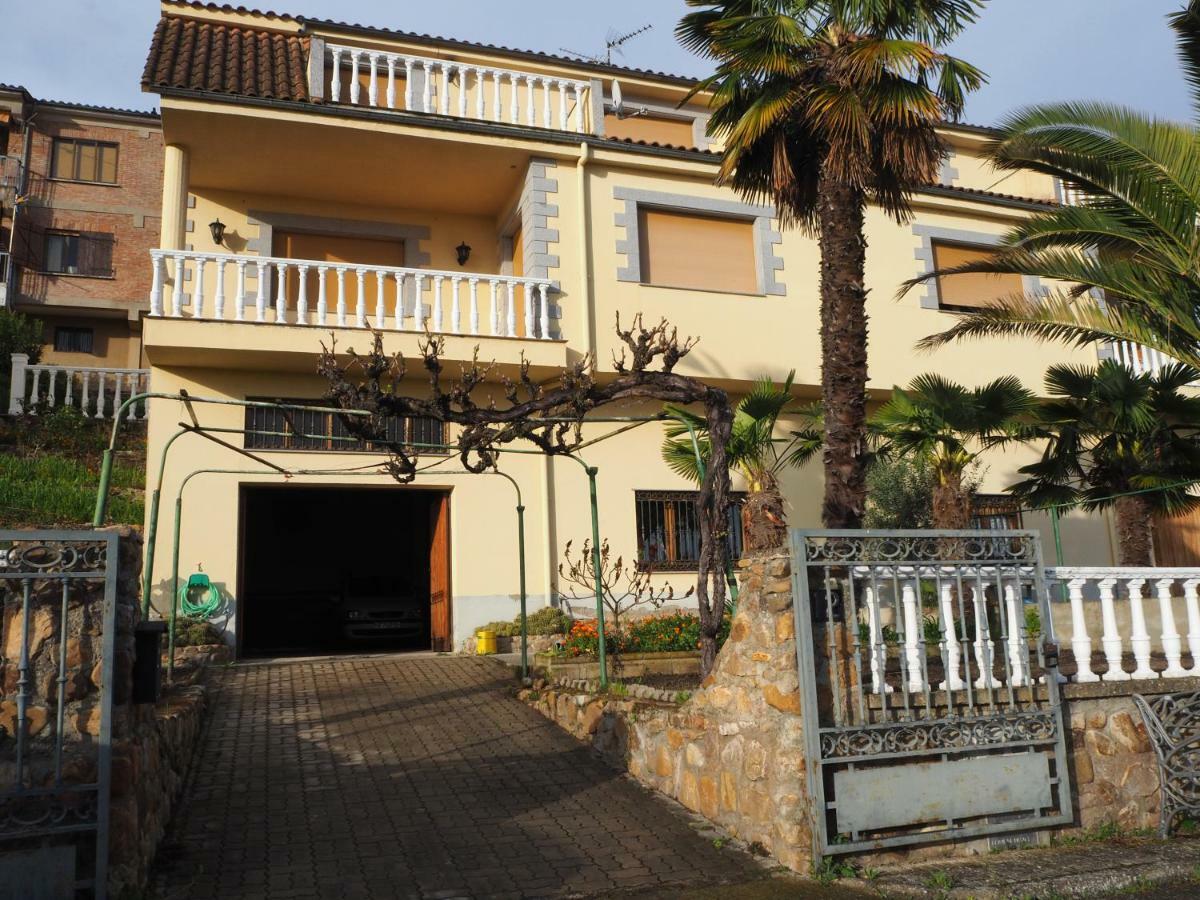 El Cerezo Villa Ciudad-Rodrigo Exteriör bild